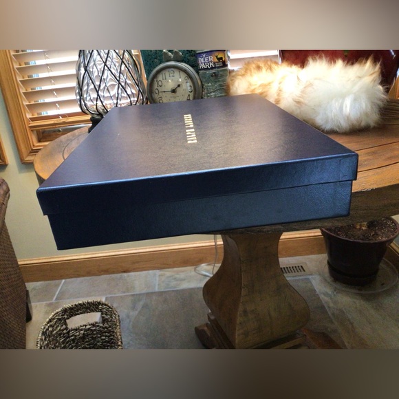 Ralph Lauren gift or storage box. EUC - Picture 6 of 10